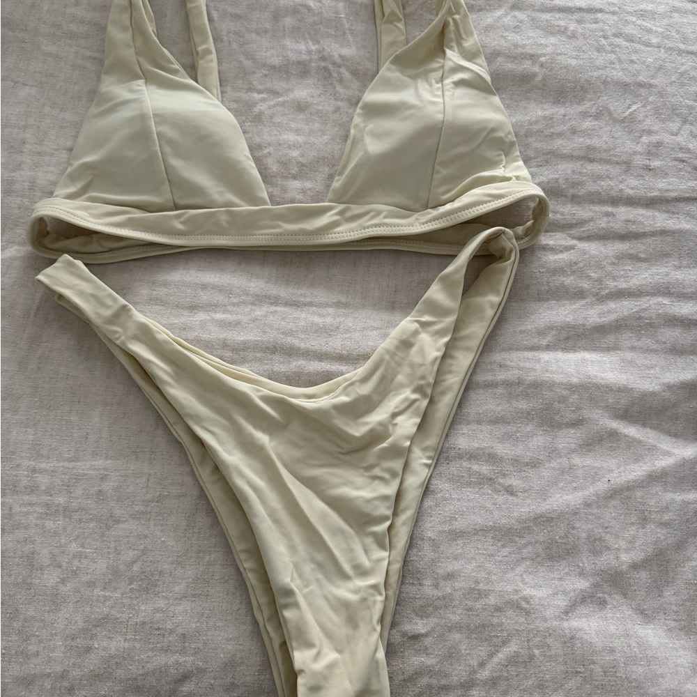 Flattering Light Yellow Bikini Set